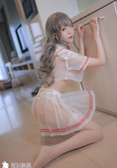 三角窗外是黑夜