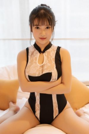 无法忍受秋瓷炫