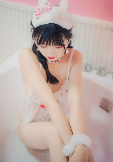 出差强睡年轻女老板2bd