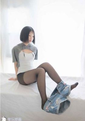 班长让我吃她胸