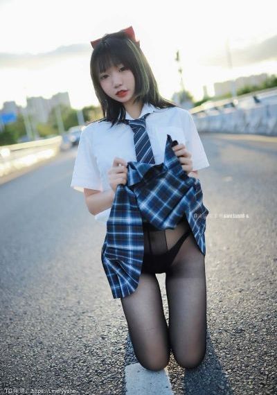 《善良的嫂子》